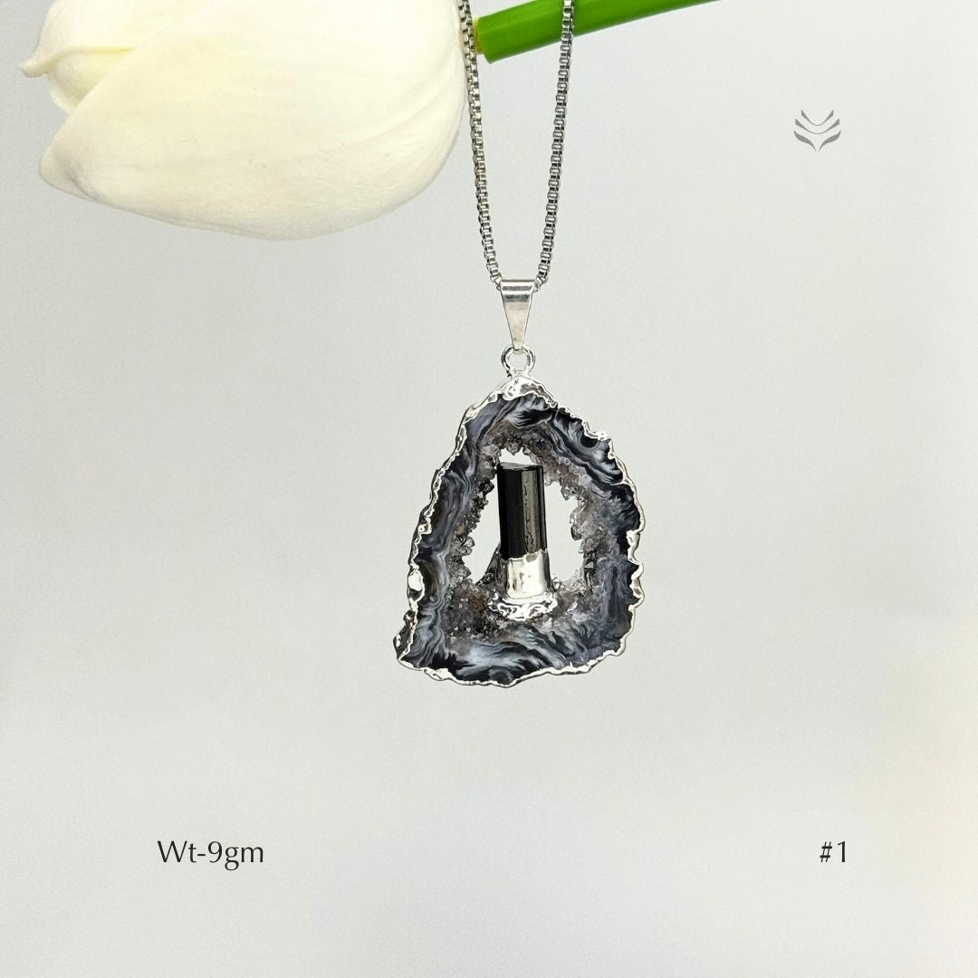 Anti Betrayal Geode Pendant