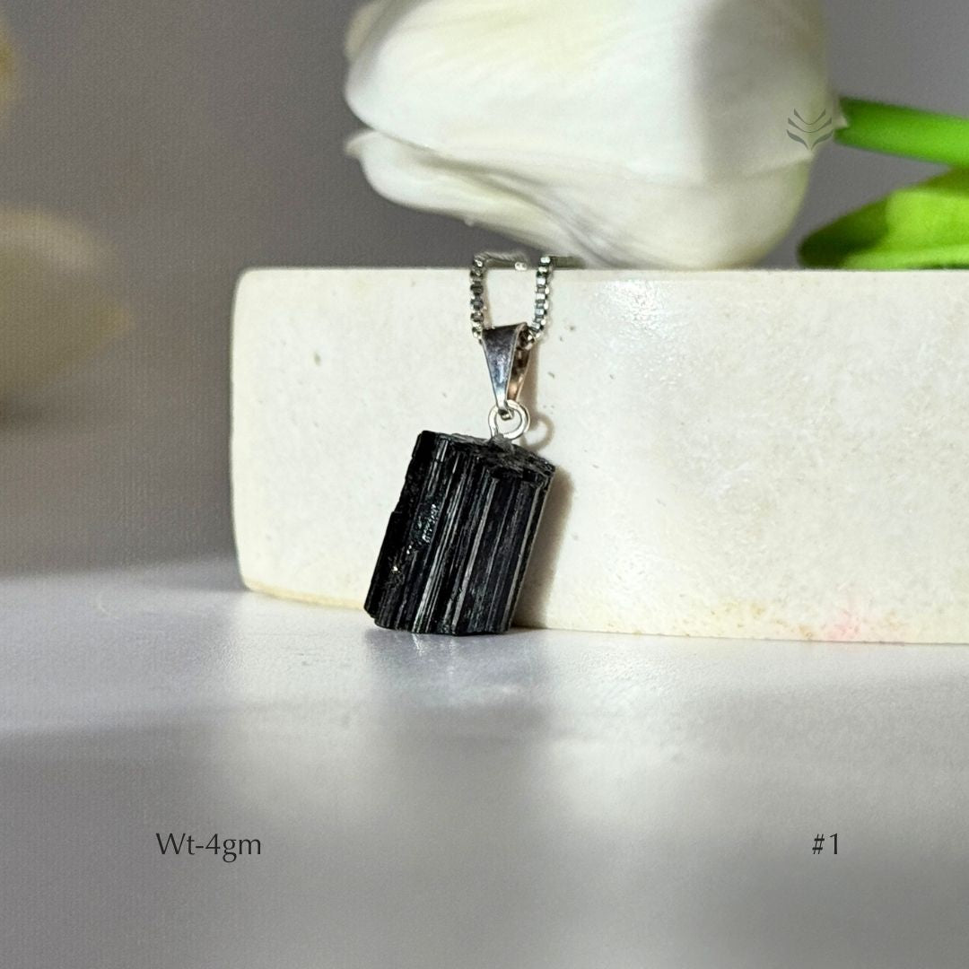 Loose Black Tourmaline Pendant