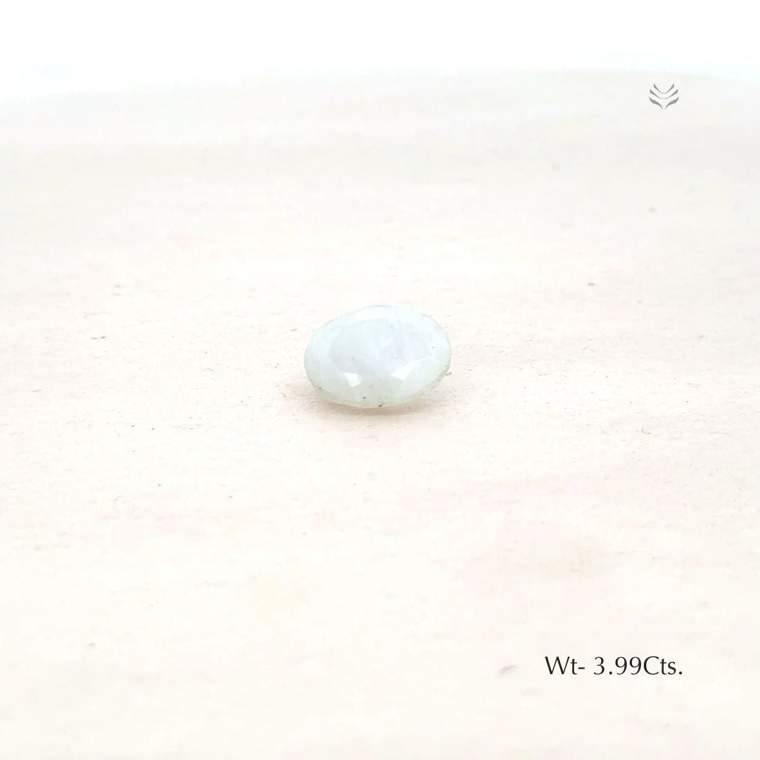Moonstone - 3.99 Ct