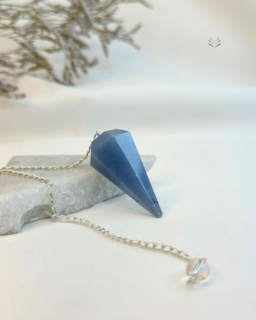 Crystal Pendulum - Angelite