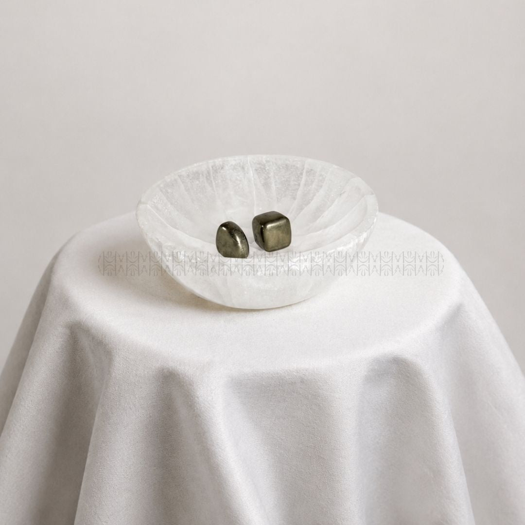 Celestial Aura Selenite Bowl Regular pyramid