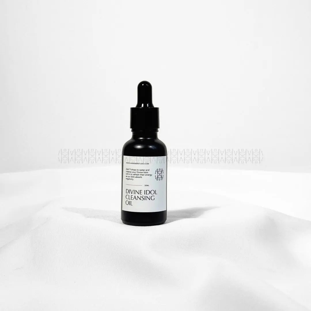 Divine Idol Cleansing Oil oil