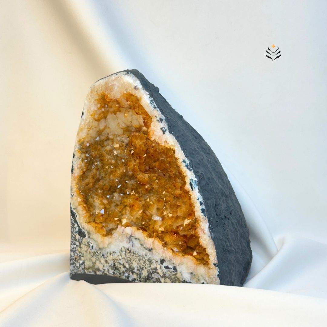 Citrine Geode - Expansion Flow