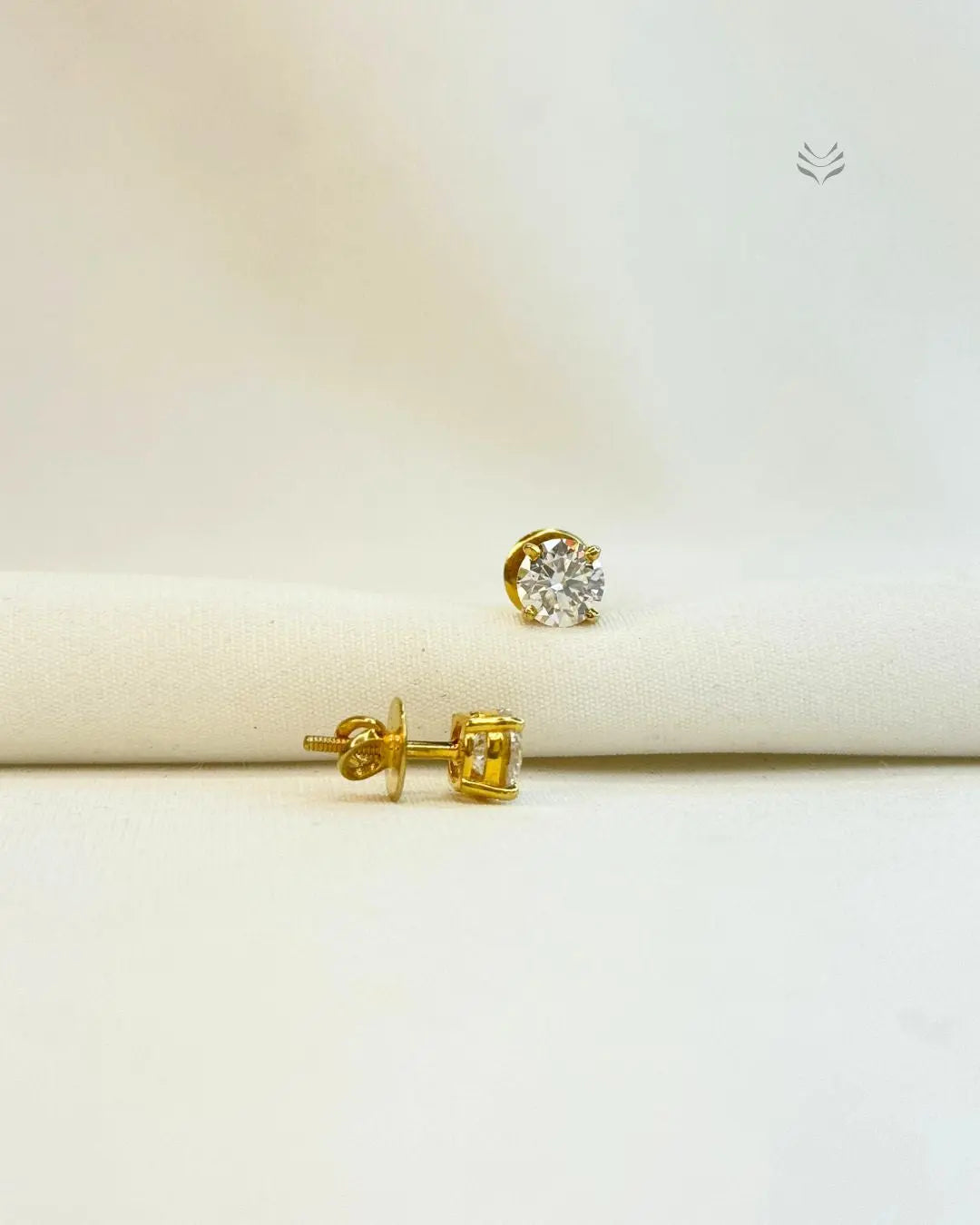 Iris Round Silver Gold-plated Screw Back Earrings