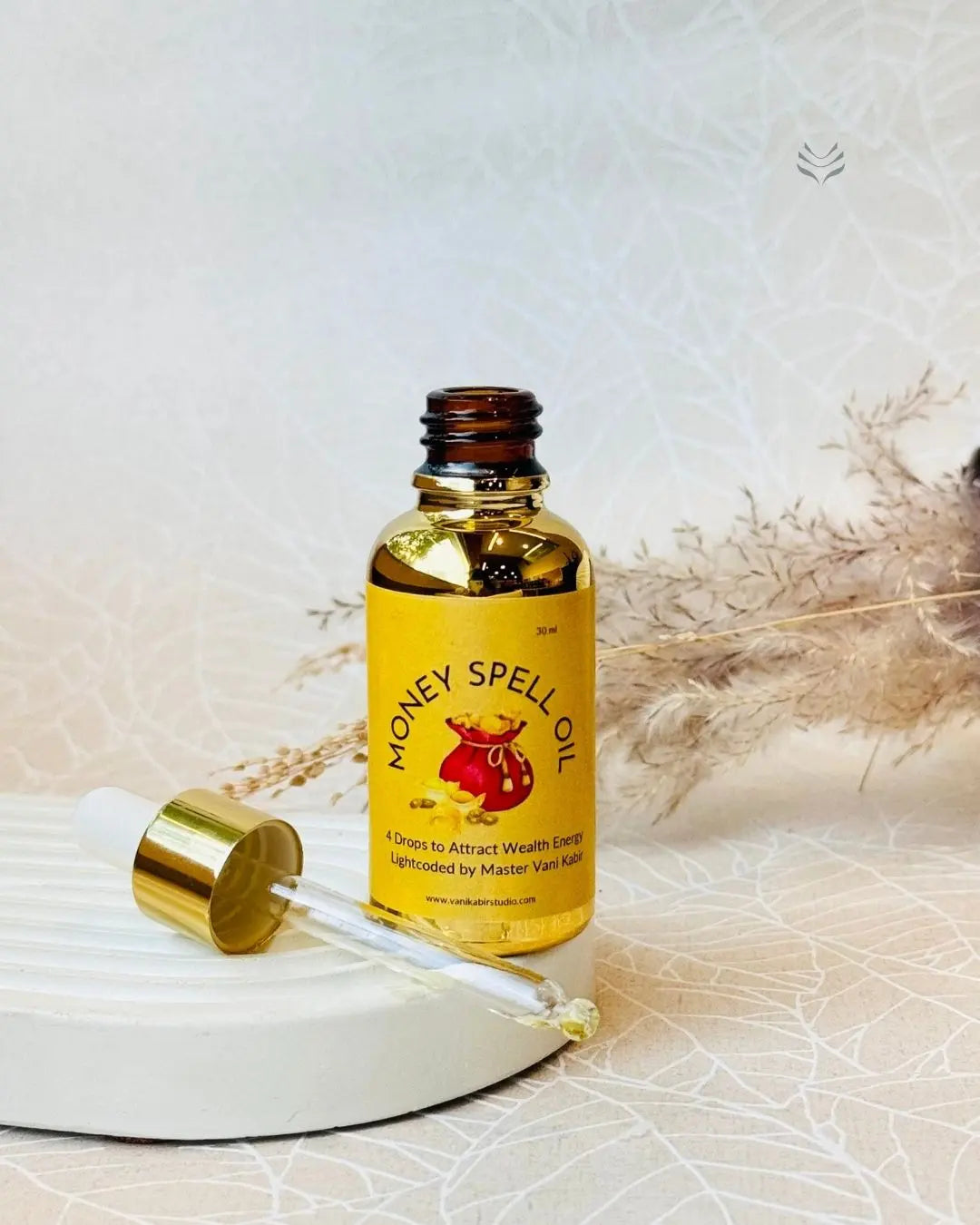 Light-Coded Money Spell Oil