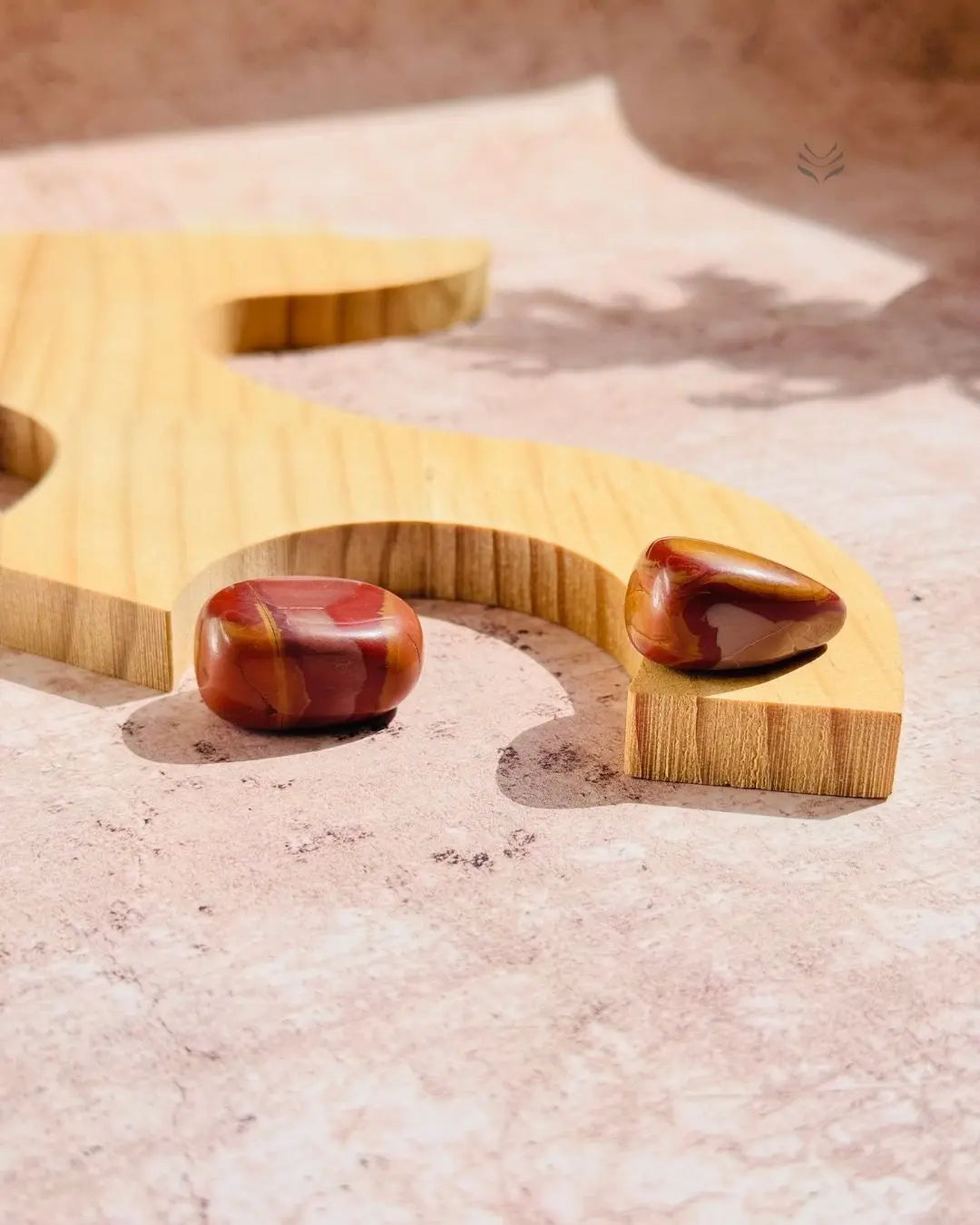 Light-Coded Noreena Jasper Tumbles