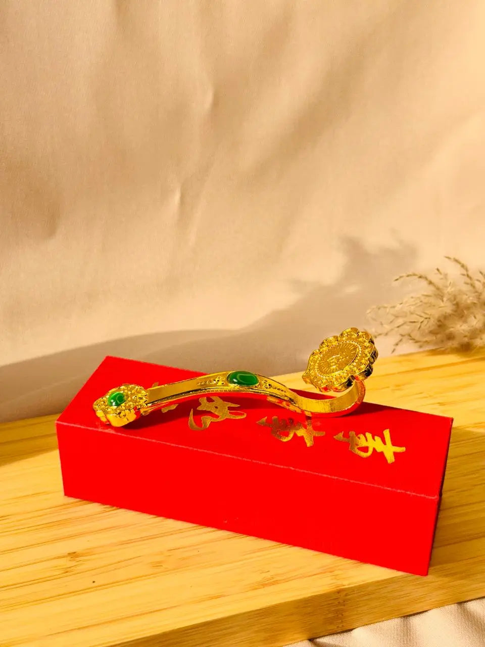 Light-Coded Power & Authority RU-YI Stick (Small)