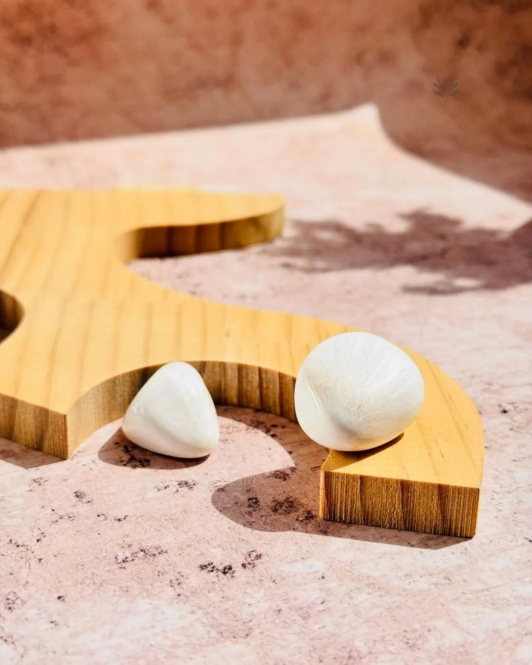 Light-Coded Scolo Tumbles