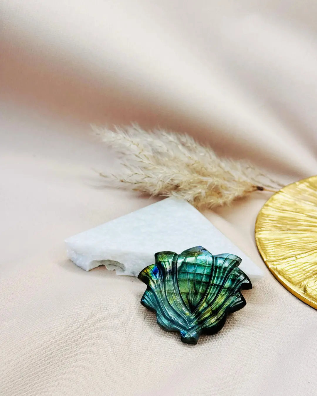 Light-coded Labradorite Lotus Pocket stone