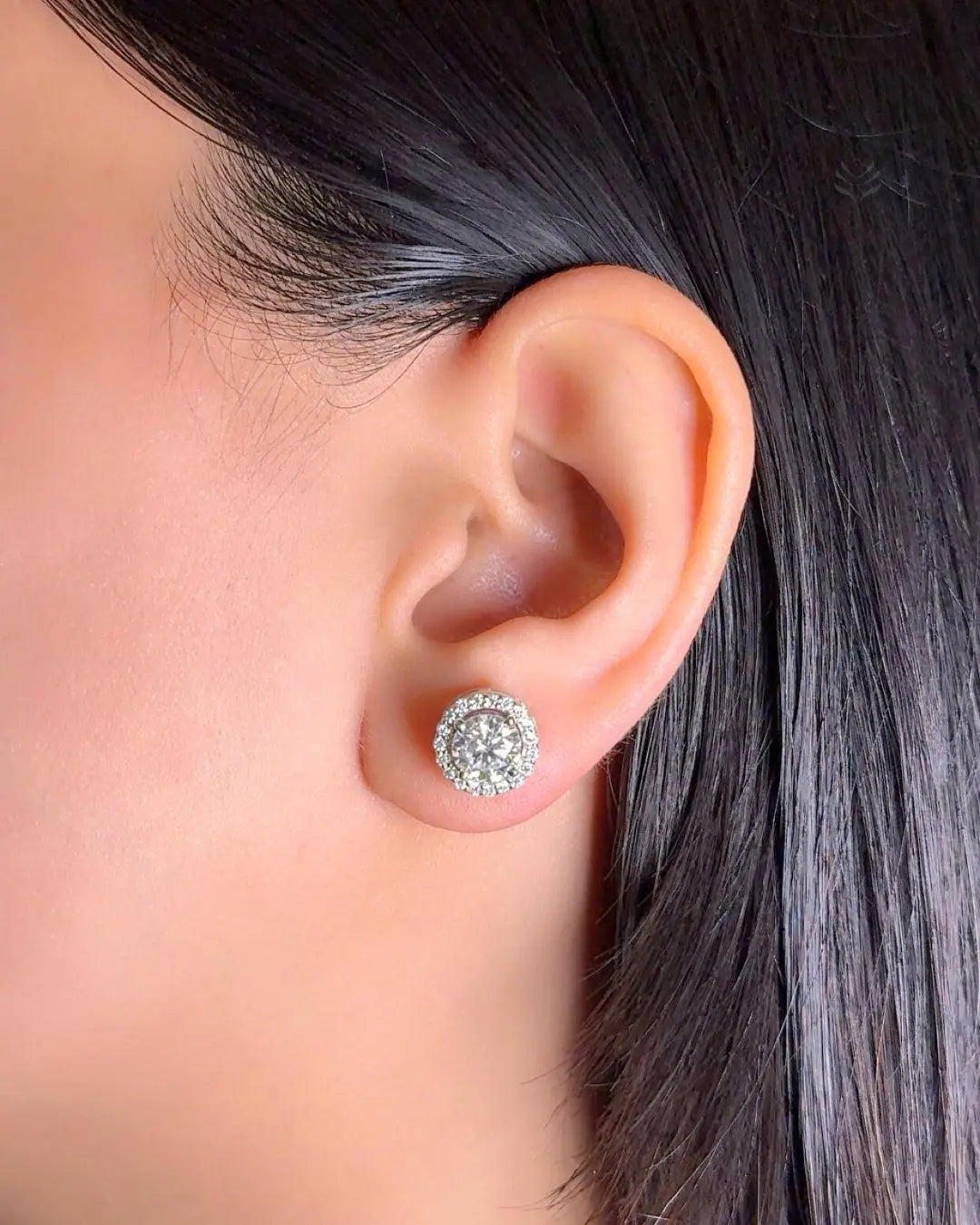 Lightcoded Athena Multi-moissanite Round Silver Screw Back Earrings