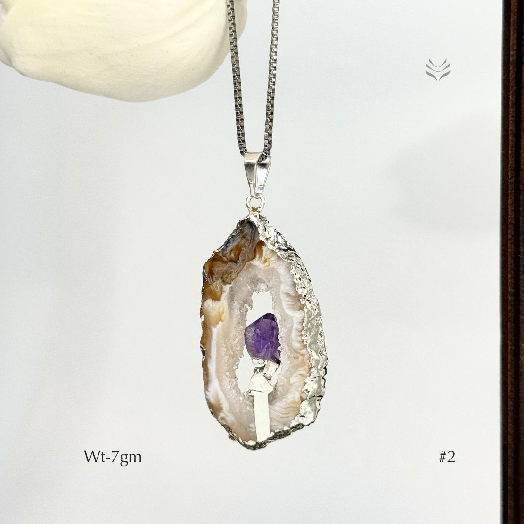 Geode With Pinned Amethyst Pendant
