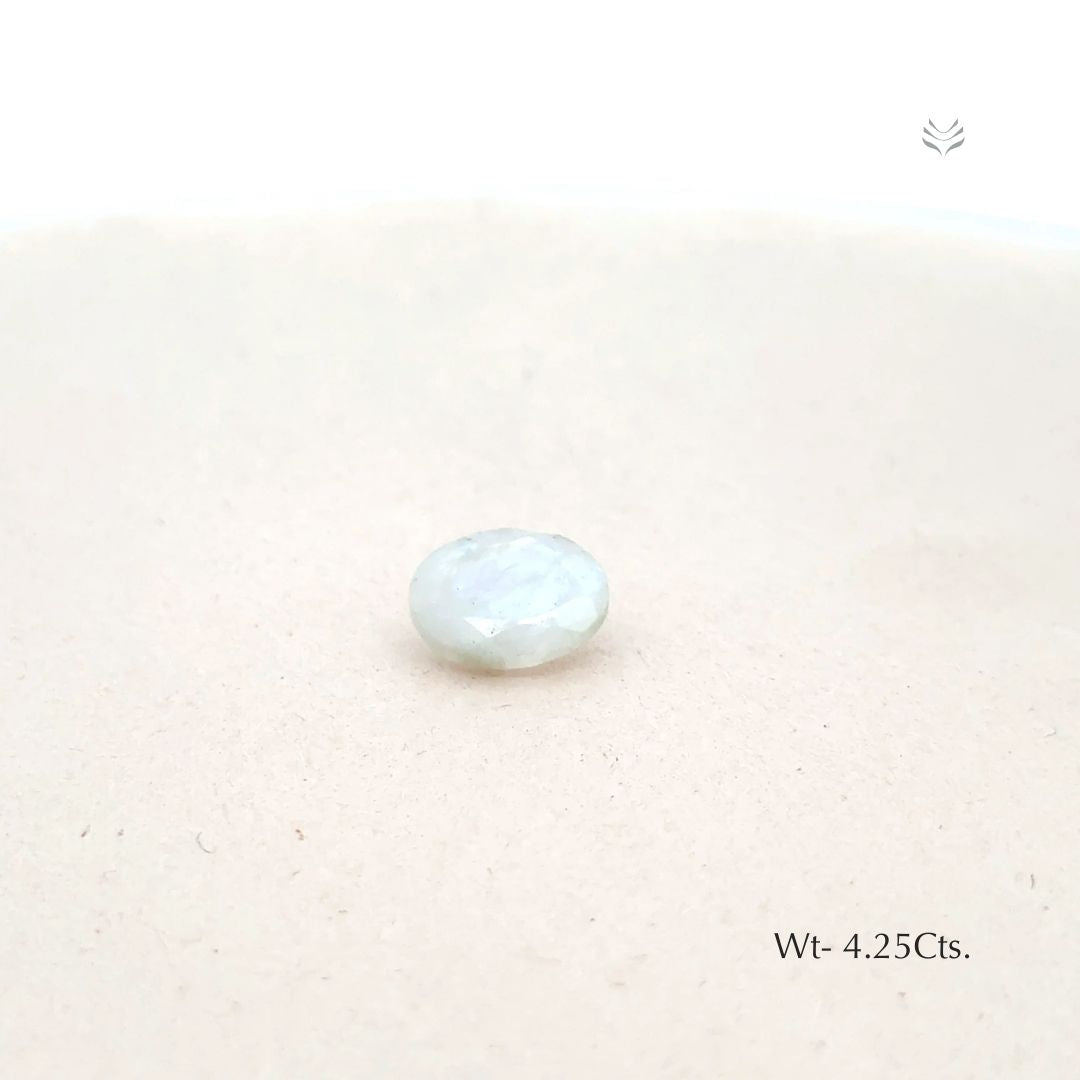 Moonstone - 4.25 Ct