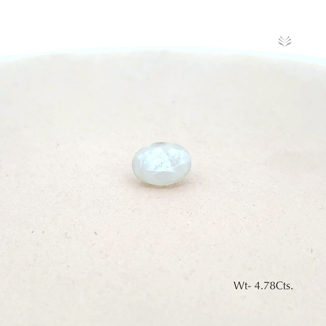 Moonstone - 4.78 Ct