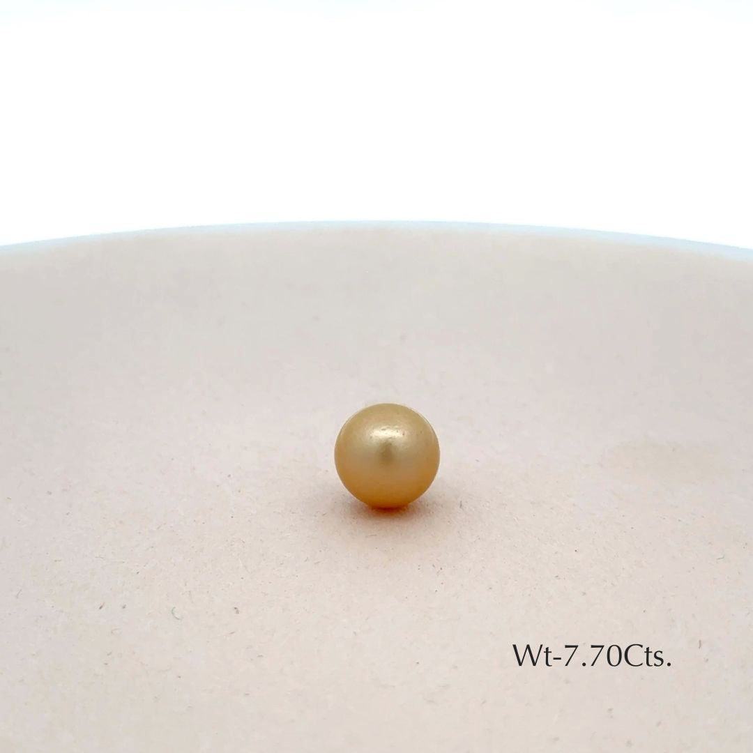 Pearl - 7.70 Ct