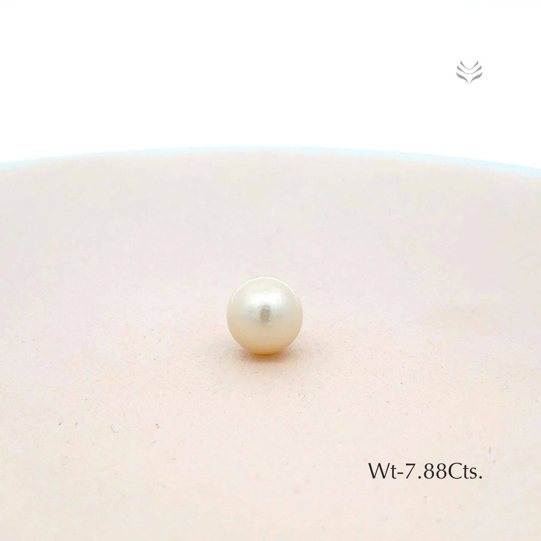 Pearl - 7.88 Ct