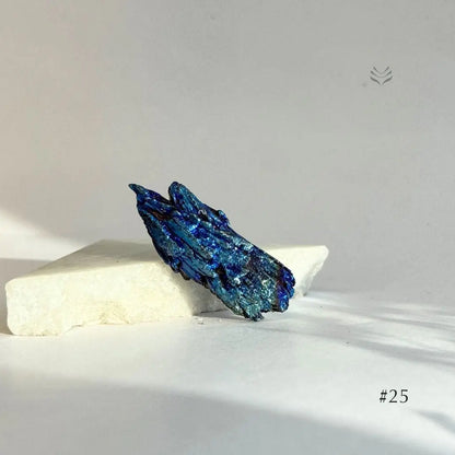 Aura Firewall Kyanite L  Crystal free form
