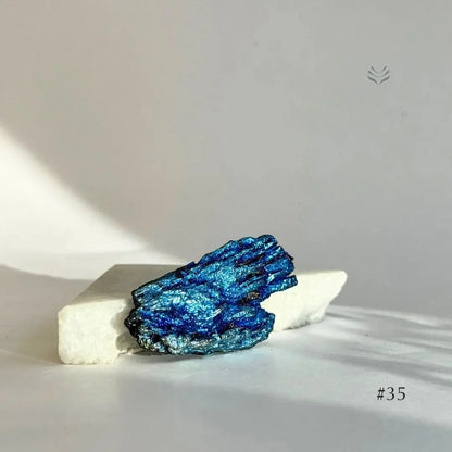 Aura Firewall Kyanite L  Crystal free form
