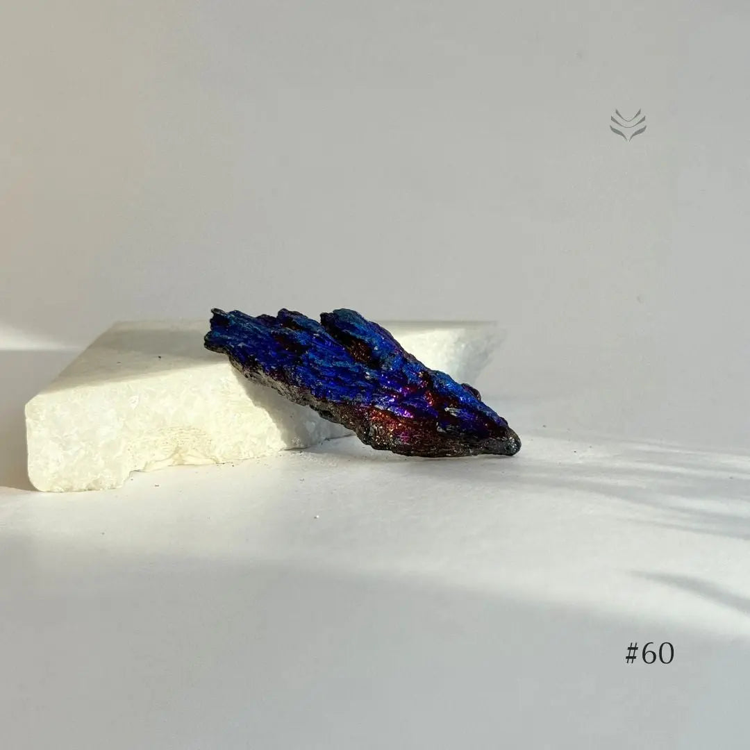 Aura Firewall Kyanite L  Crystal free form