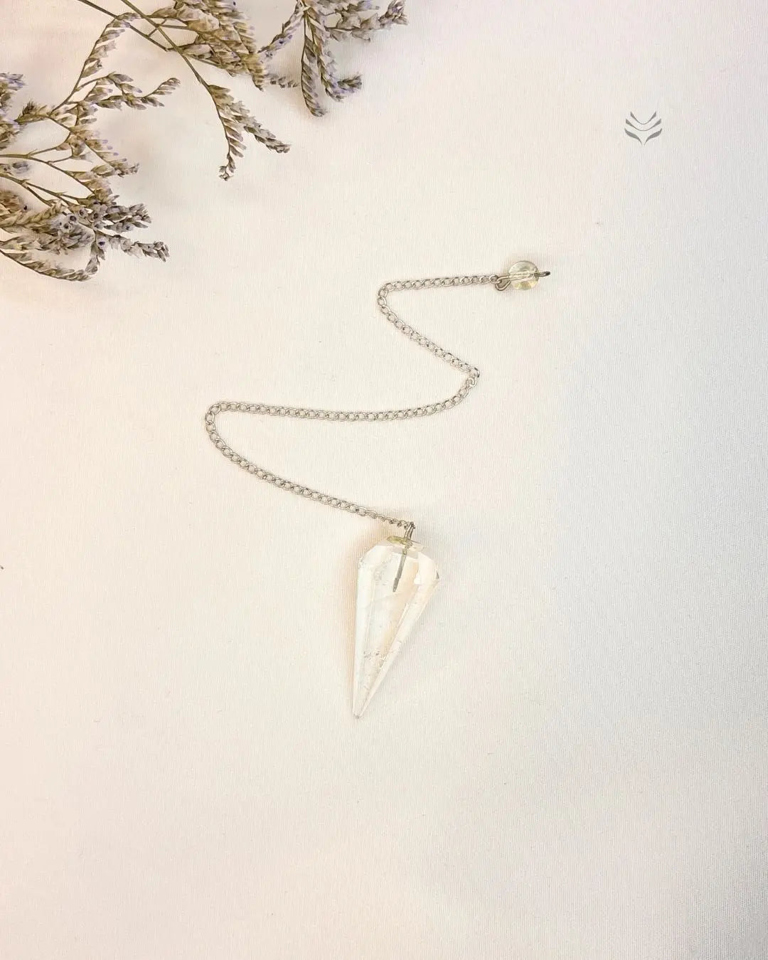 Crystal Pendulum- Clear Quartz 