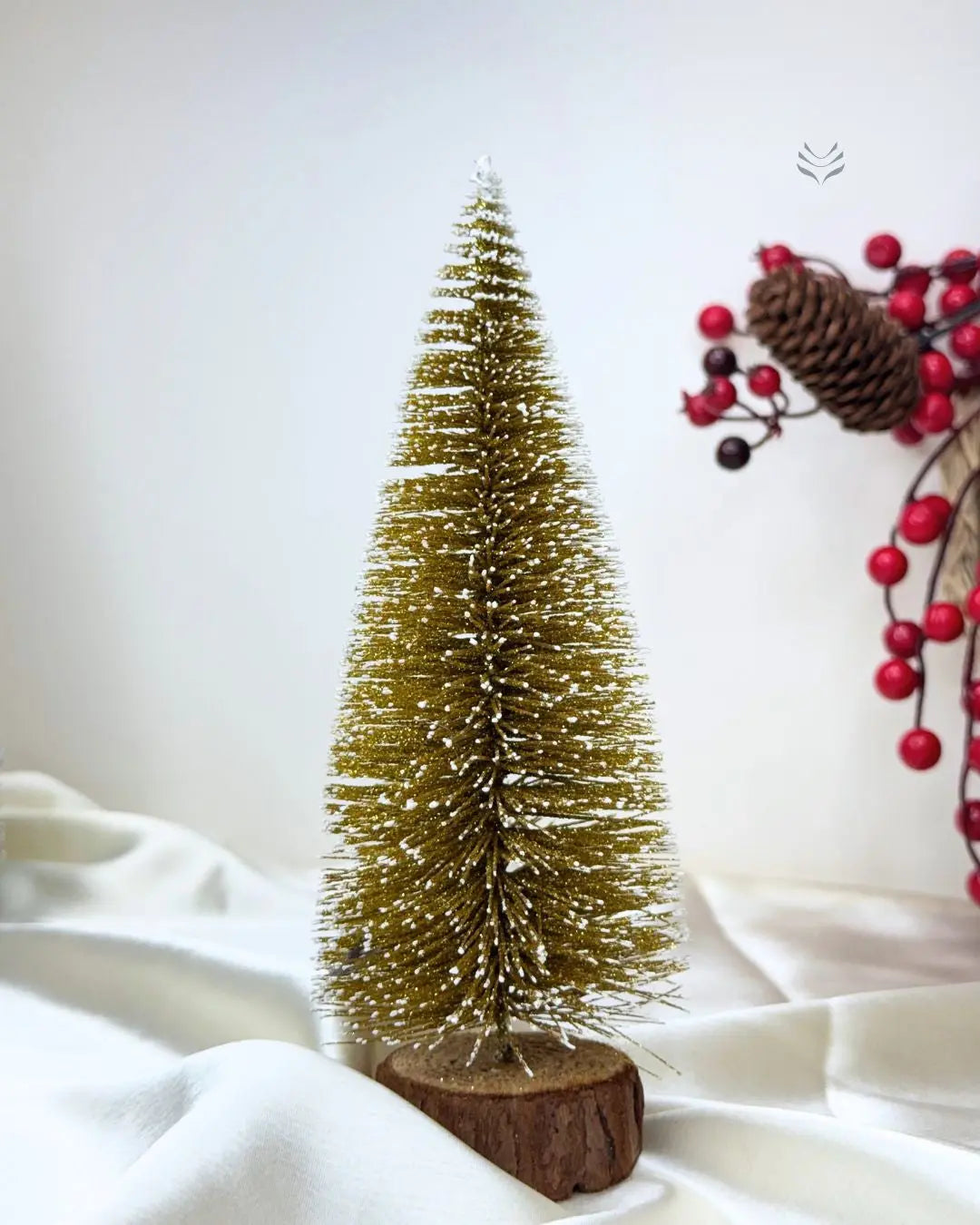 Desk Christmas Tree - Golden 