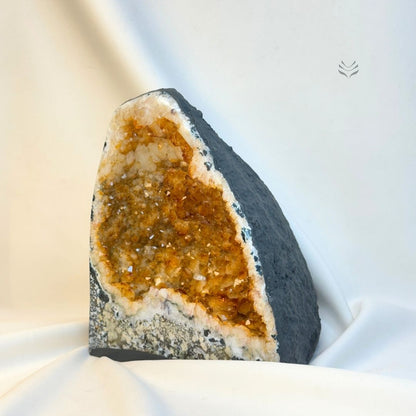 Citrine Geode - Expansion Flow