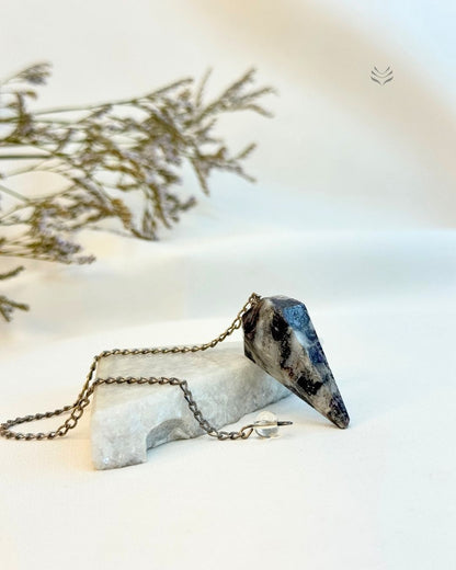 Crystal Pendulum - Ruby Fuchsite 