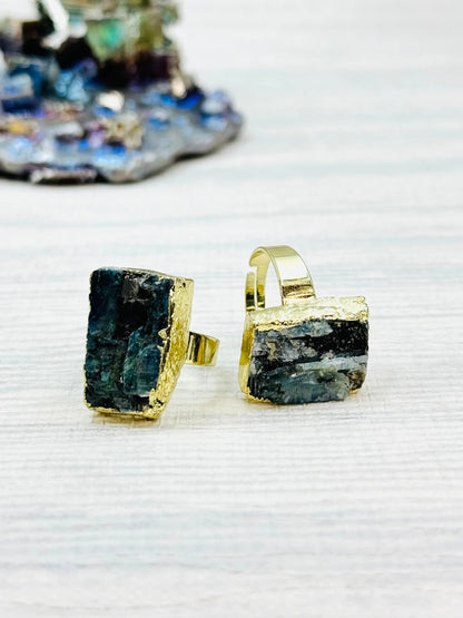 Balance All Chakra's Raw Blue Kyanite Ring