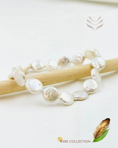 Light-Coded Fresh Water Pearl Bracelet 
