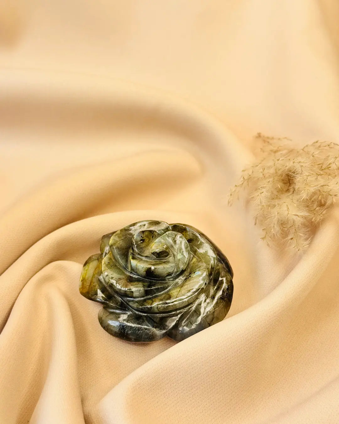 Light-Coded Labradorite Rose 