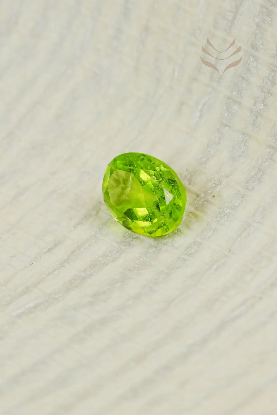 Light-Coded Peridot - 2.18 Ct 