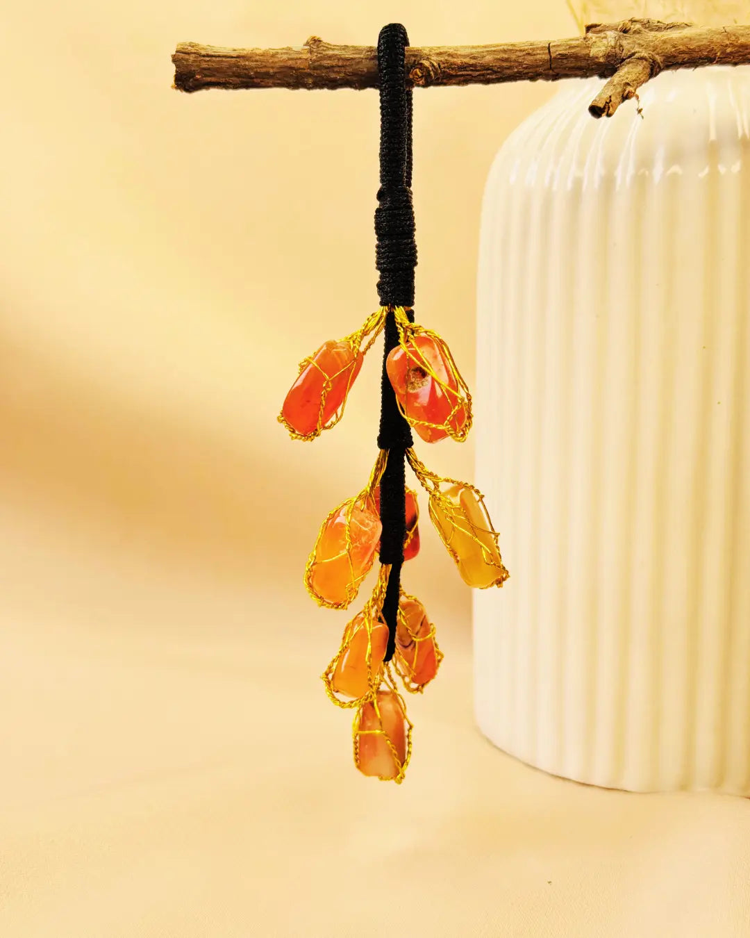 Light-Coded Rare Carnelian Bunch for Rising Growth 