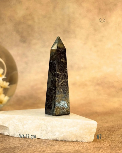 Lightcoded Covellite Tower 