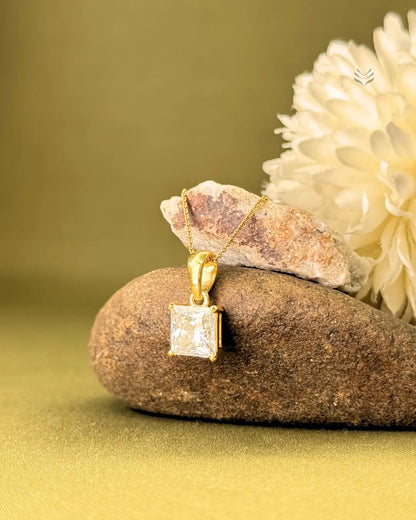 Lightcoded Freya Square Silver Gold-plated Pendant 