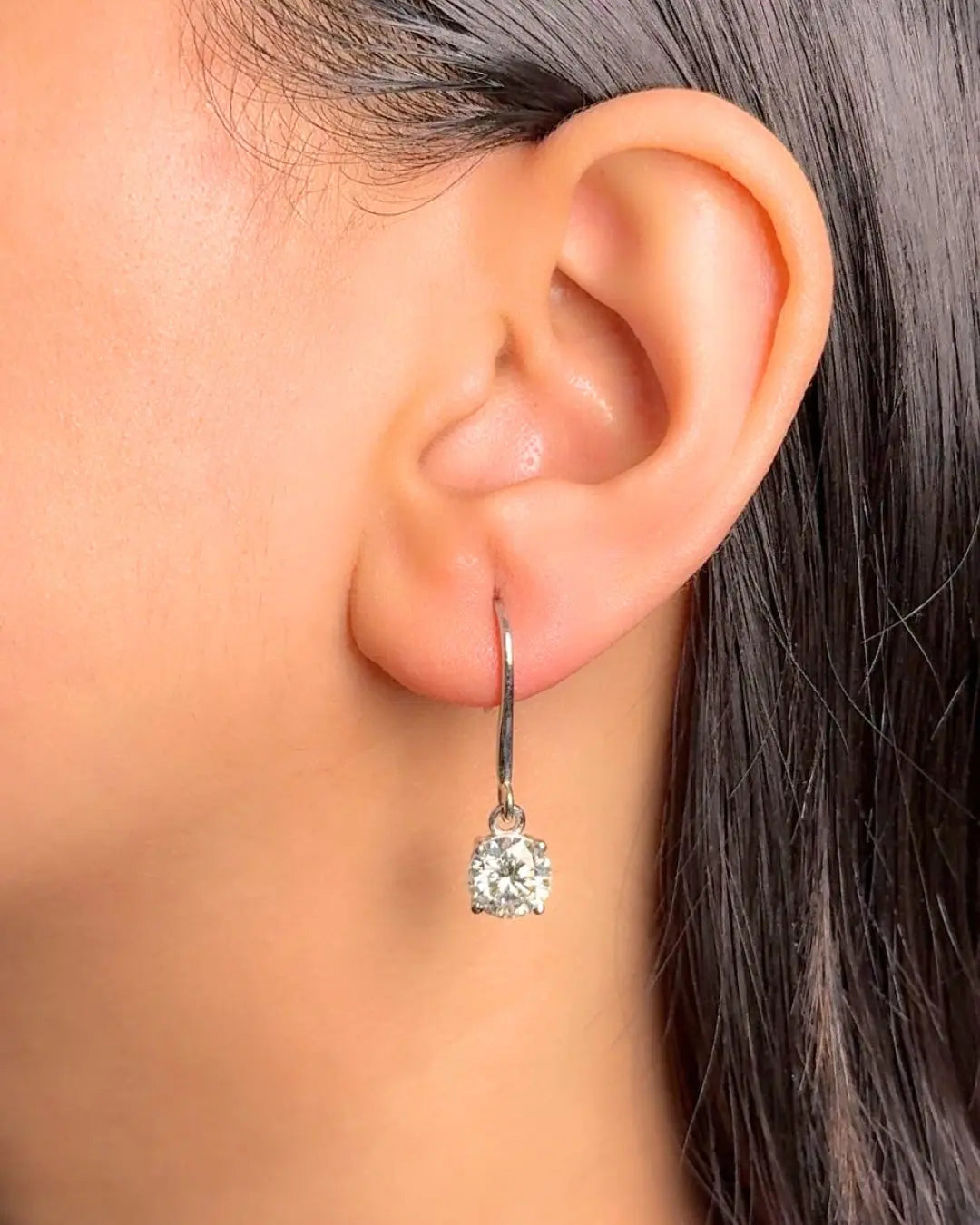 Lightcoded Iris Round Silver Loop Earrings 