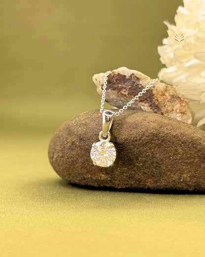 Lightcoded Iris Round Silver Pendant 