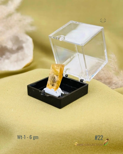 Lightcoded Mini Magick Yellow Amber Calcite 