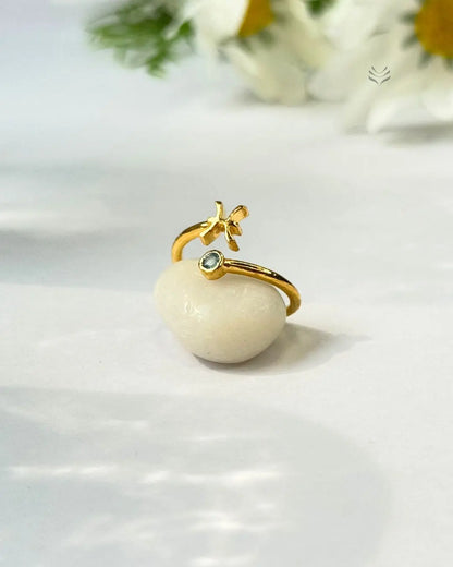 Lightcoded Pisces – Blue Topaz Zodiac Ring 