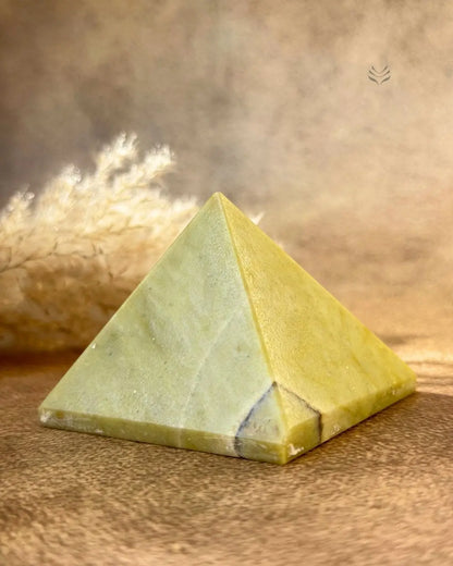 Lightcoded Serpentine Pyramid 