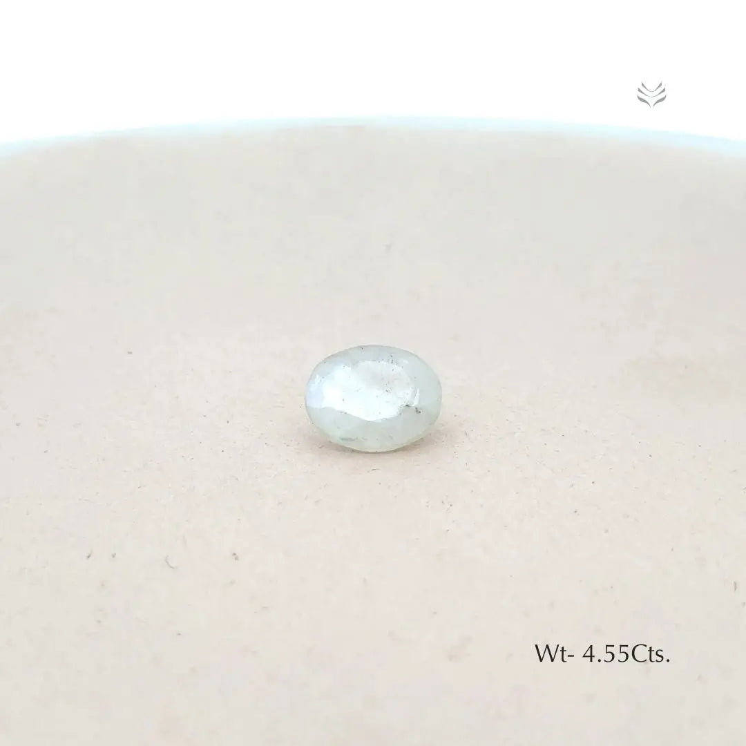 Moonstone - 4.55 Ct  Gemstones