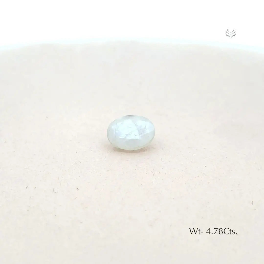 Moonstone - 4.78 Ct  Gemstones