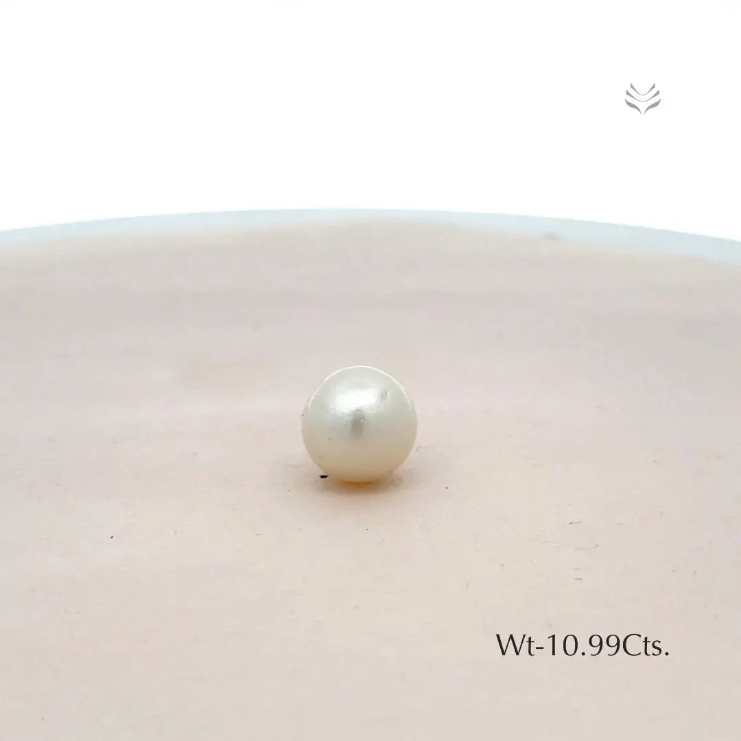 Pearl - 10.99 Ct  Gemstones