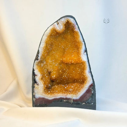 Citrine Geode - Stable Wealth