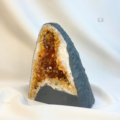 Citrine Geode - Wealth Alignment