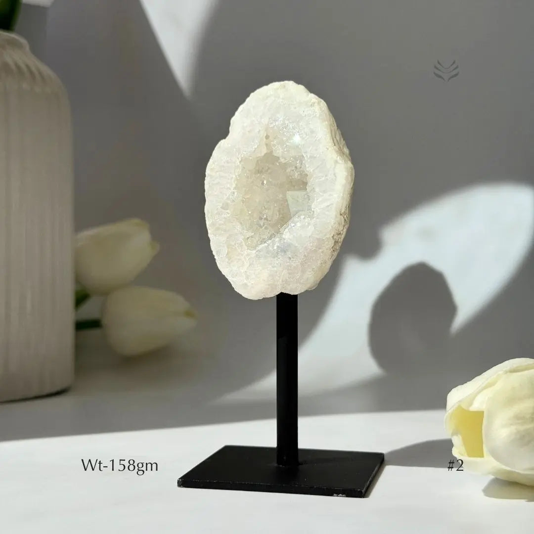 Zero Confusion Angel Aura Quartz  Geode