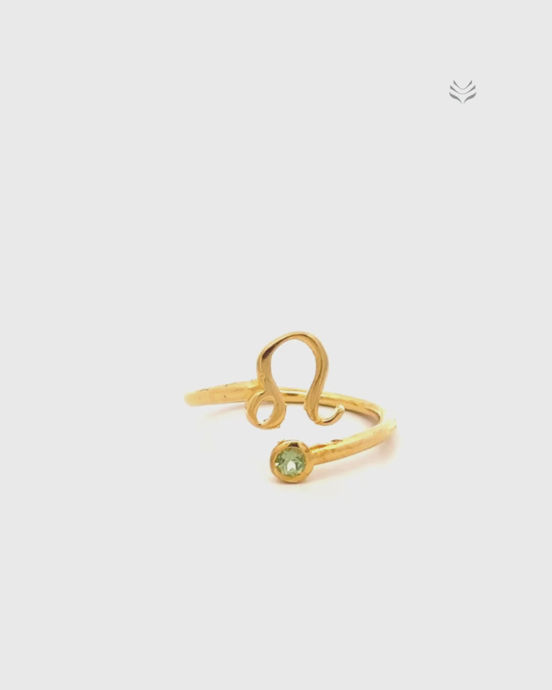 Leo – Peridot Zodiac Ring