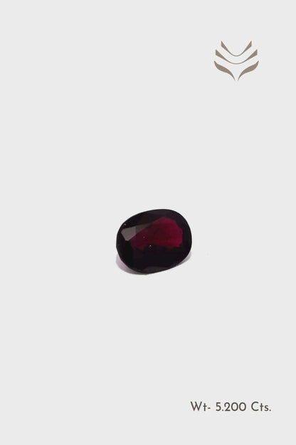 Garnet - 5.2 Ct