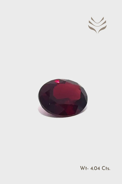 Mozambique Garnet - 4.04 Ct