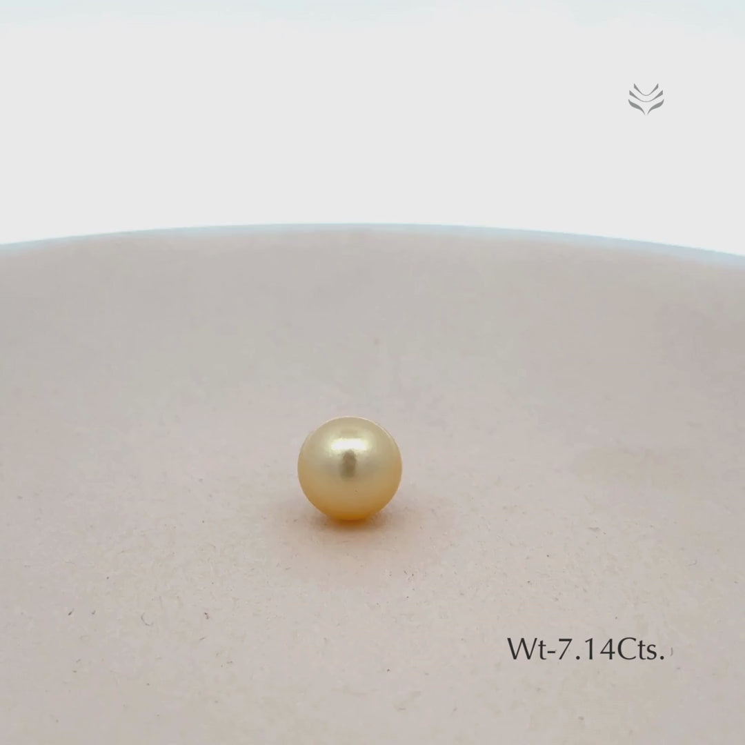 Load video: Pearl - 7.14 Ct