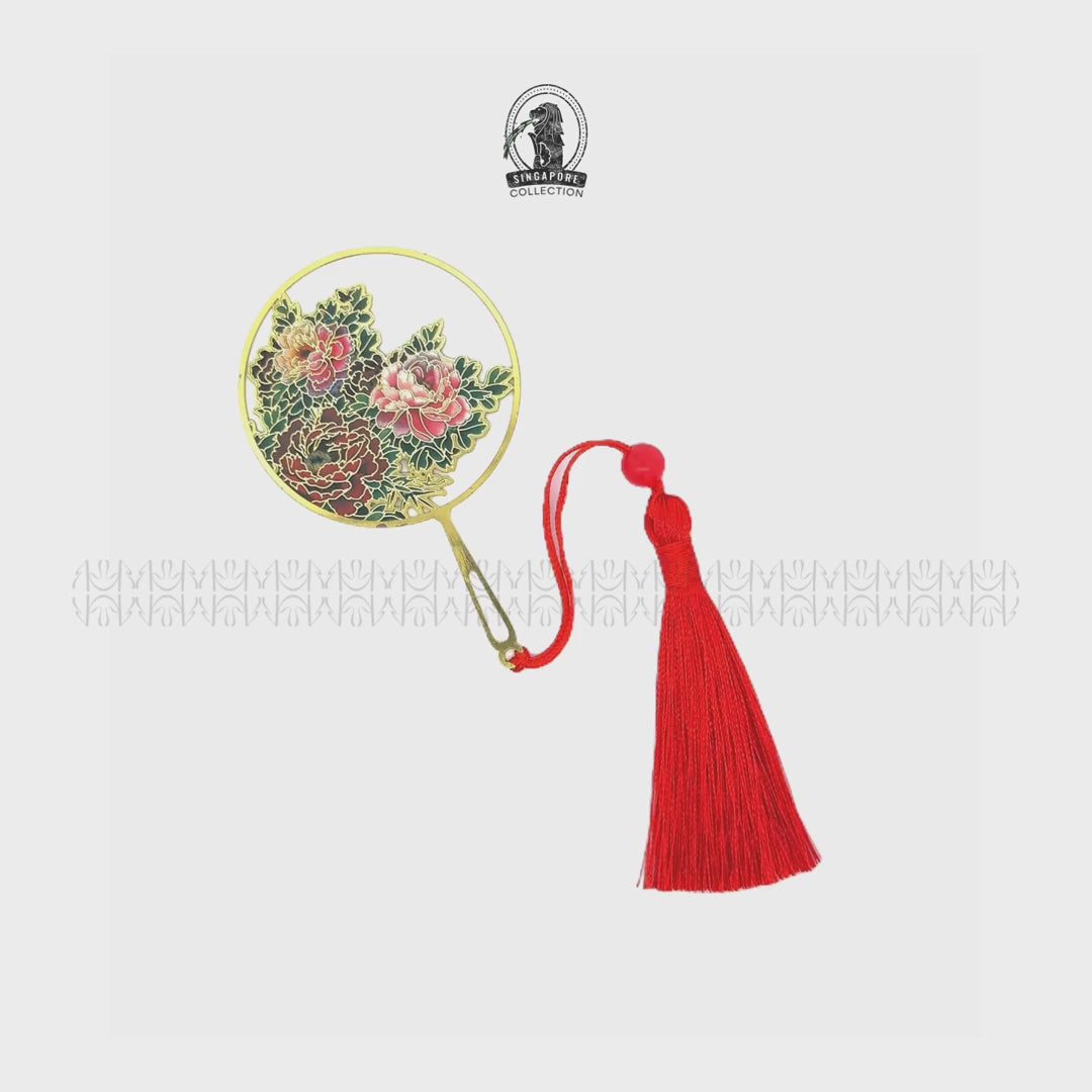 3 Healing Flowers Book Charm