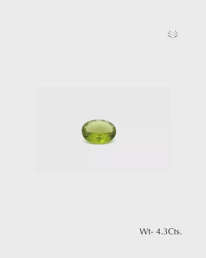 Peridot - 4.3 Ct